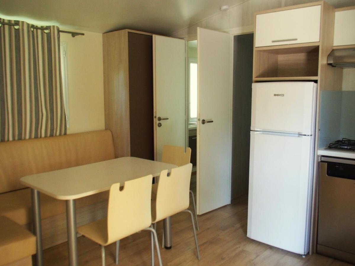 Camping Mas Du Sartre Saint Alban Auriolles ภายนอก รูปภาพ
